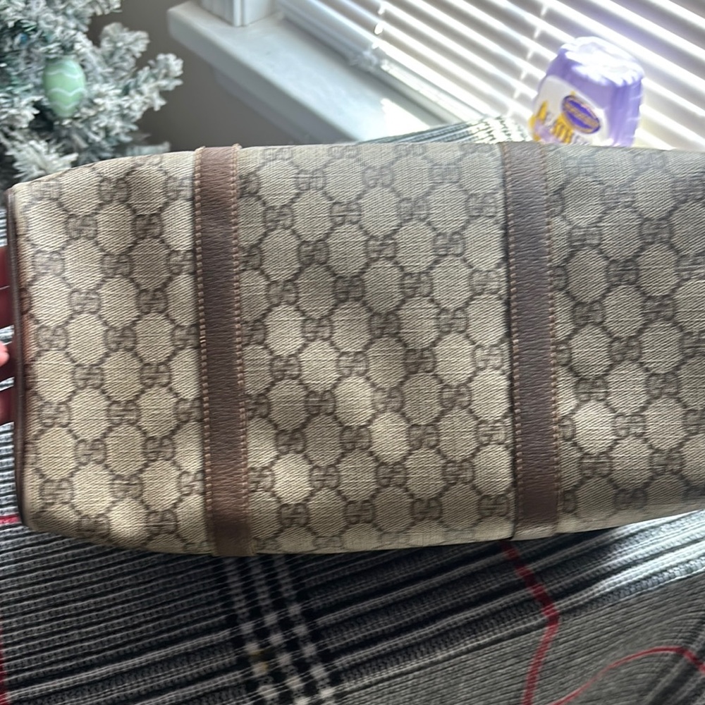 Gucci Brown Monogram Handbag - Picture 9 of 15